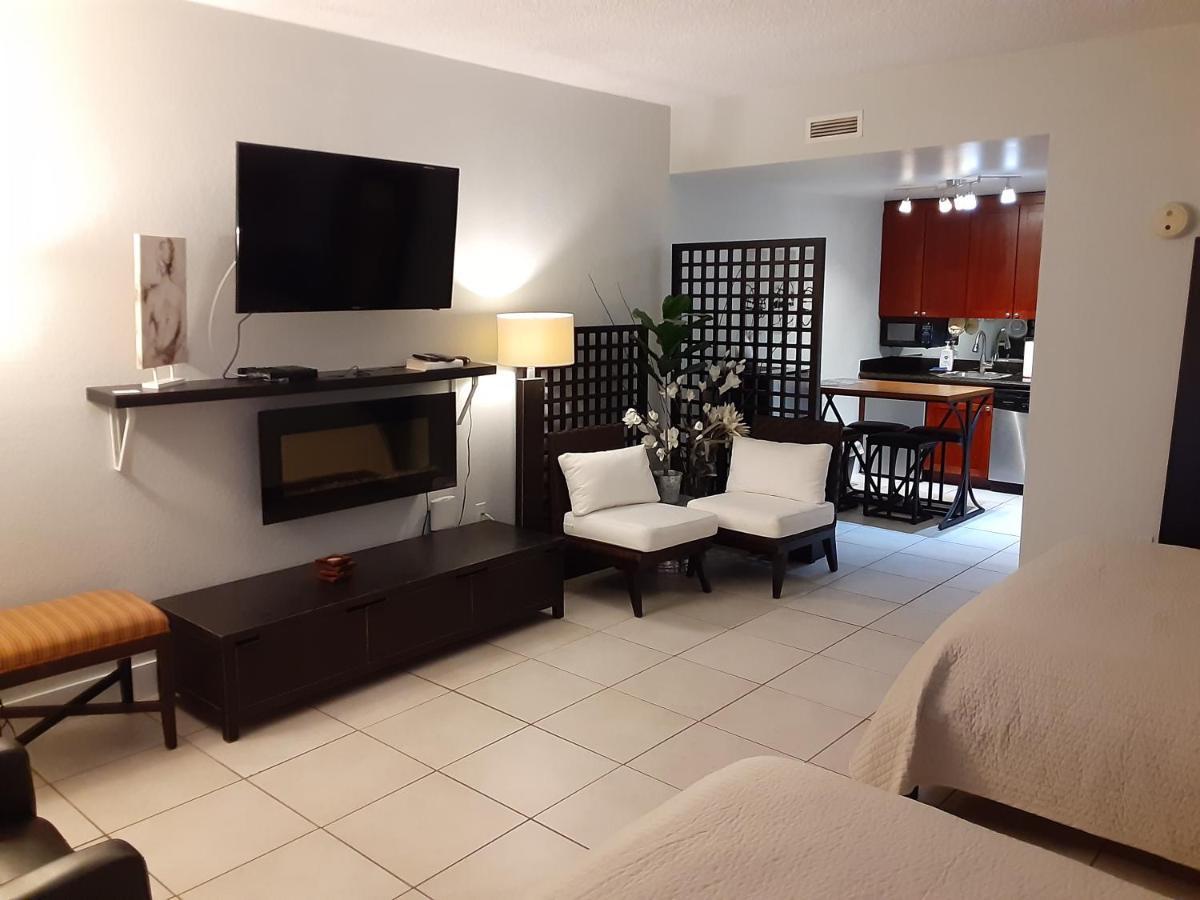 Riverview, Studio 507, Beach Steps Away!+Pool+Wifi Ruskin Eksteriør billede